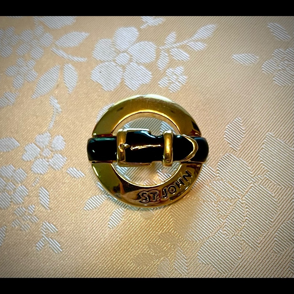 Adorable St. John Replacement Shank Button~Gold Tone with Black Enamel** SJ6